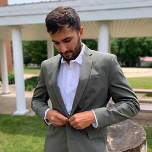 Meet your Posher, Daniel